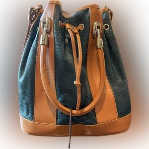 BRAND NEW Valentina Purse